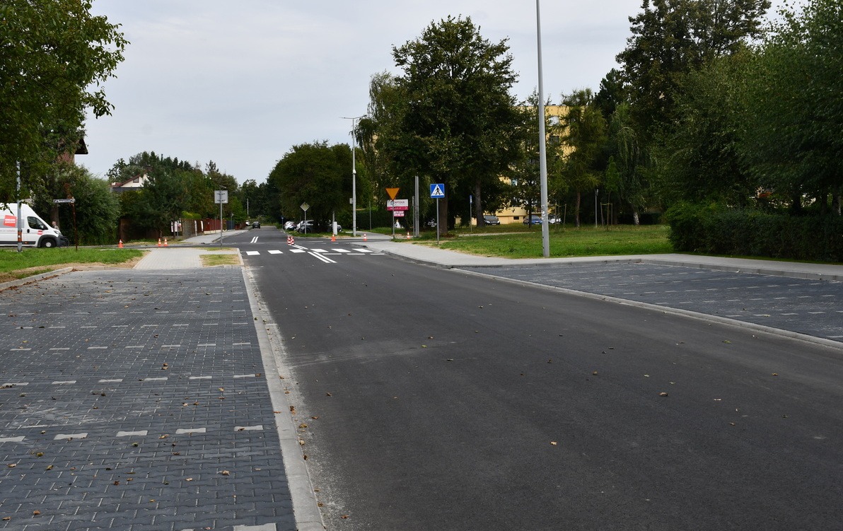 Zakończył się remont drogi na os. Nad Sołą w Kętach oraz ul. Jana Matejki w Nowej Wsi