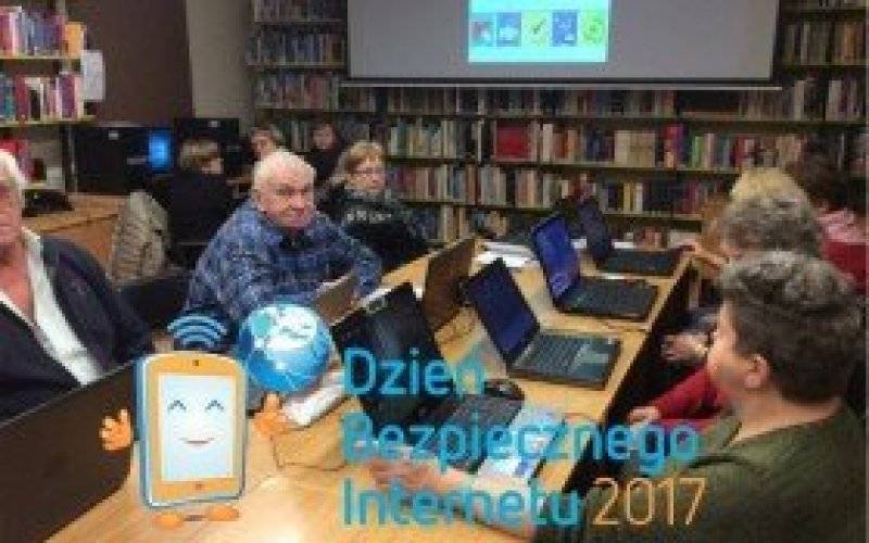 Dzień Bezpiecznego Internetu w kęckiej bibliotece