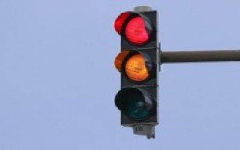 Mniej korków w Rynku, płynniejszy ruch samochodów - wszystko dzięki usprawnieniu sygnalizacji świetlnej