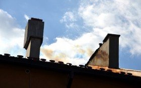 Jeszcze jeden pożar sadzy w kominie - tym razem na ul. Krakowskiej w Kętach