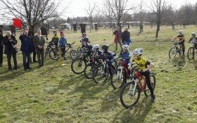 XXV. wyścig o Puchar Burmistrza Gminy Kęty i Puchar Firmy TECH Sterowniki w kolarstwie przełajowym