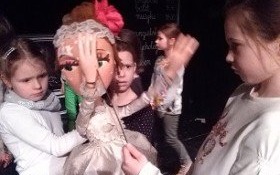 Uczniowie ZSP nr 3 w Kętach z wizytą w teatrze