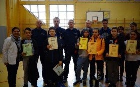 Drużyny z Jedynki z kwalifikacją do zawodów powiatowych w Ogólnopolskim Turnieju Bezpieczeństwa w Ruchu Drogowym