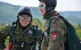 Do odważnych świat należy!