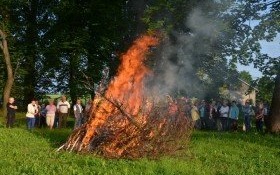 W Zielone Świątki zapłonęły sobótki