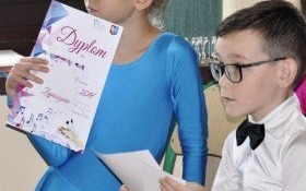 Rozpoczęły się eliminacje konkursowe "Artystą być... 2017". Znamy już laureatów z kęckiej "Trójki"