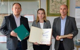 Kroniki miasta trafiły do kęckiego muzeum