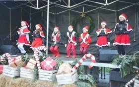 JARMARK BOŻONARODZENIOWY na kęckim Rynku