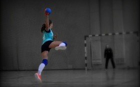 Ruszają Kęckie Rozgrywki w Piłce Ręcznej Dziewcząt. Pierwszy turniej już w najbliższą sobotę