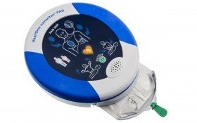 Defibrylator AED na kęckiej pływalni!