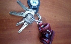 Znaleziono klucze. Do odebrania w Komisariacie Policji w Kętach