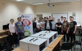 Beskid Media objął patronatem klasy informatyczne kęckiego Kopernika