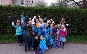 Zbliża się Dzień Ziemi - Małe Harpagany wzięły udział w akcji sprzątania Kęt