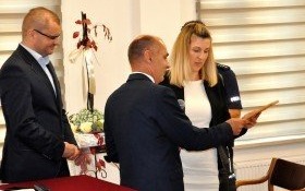 Bohaterska postawa Pani Sabiny - uratowała dziecko pozostawione w samochodzie