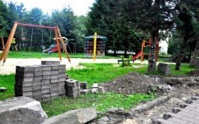 Ruszyły prace związane z modernizacją ogrodzenia przedszkola w Nowej Wsi