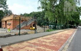 Prace przy przebudowie kortów w Kętach idą zgodnie z planem
