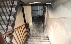 Pożar w mieszkaniu na Os. Nad Sołą i ewakuacja bloku