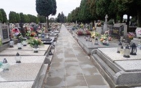 Nowe alejki na cmentarzu komunalnym w Kętach