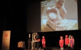 Dom Kultury w Kętach gościł laureatów nagrody „Dzban Św. Jana Kantego”