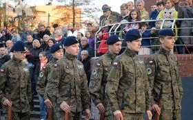 Pokaz militarny i spotkanie z historią na strzelnicy na górce