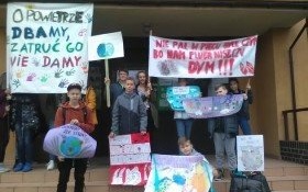 Uczniowie z nowej wsi miłośnikami przyrody