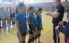 Mikołajkowy Turniej Trójek Kęckiej Akademii Siatkówki