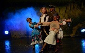 "Nasza to krew" - koncert przedsylwestrowy w wiedeńskim stylu w Domu Kultury w Kętach