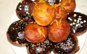 W Tłusty Czwartek koniecznie zjedz pączka!