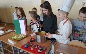 Dzień Języków Obcych w „Dwójce”