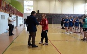 Złoto dla kęckich szczypiornistek!