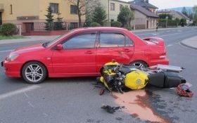 Wypadek z udziałem motocyklisty