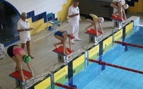 Kolejne sukcesy pływaków UKS „Sokół” Kęty