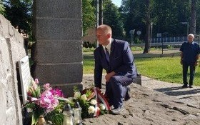 Oddali hołd w Dniu Walki i Męczeństwa Wsi Polskiej