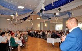 Najserdeczniejsze życzenia dla łęckich Seniorów!