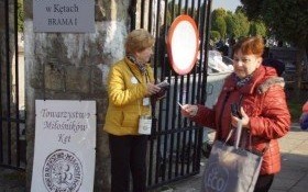 Wielka ofiarność darczyńców na rzecz odnowy zabytkowych nagrobków