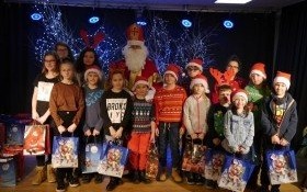 Spotkanie mikołajkowe dla dzieci i młodzieży