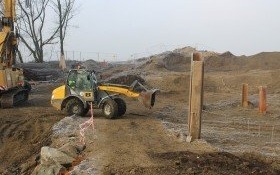 Po starym moście nie ma już śladu. Powstaje za to nowy!