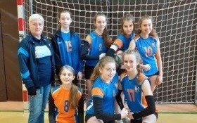Powiatowe Igrzyska Młodzieży w Piłce Siatkowej Dziewcząt