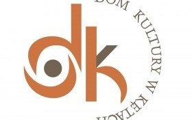 Letnie kino pod chmurką i akwarelowe szaleństwo. Dom Kultury zaprasza!