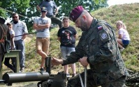 Wyjątkowy piknik z okazji Święta Wojska Polskiego na kęckiej strzelnicy