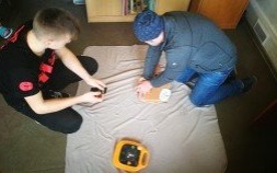 Efekty realizacji projektu „POMOC Z AED” Europejskiego Korpusu Solidarności