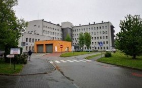 Szpital w Oświęcimiu: wstrzymanie przyjęć na oddziałach wewnętrznych. Ograniczenia na neurologii