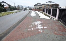 Chodnik przy ul. Kęckie Góry Północne już służy mieszkańcom