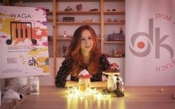 WAGA DŹWIĘKU I KOLORU - PRZEDMIOTY NIEWAŻNE CAŁKIEM NA POWAŻNIE