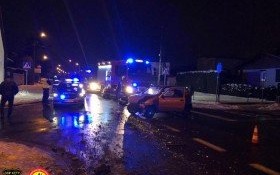 Kolizja pojazdów na Wszystkich Świętych w Kętach