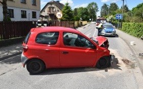 Sprawca kolizji drogowej podejrzany o kierowanie pod wpływem narkotyków