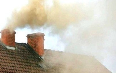 Czy kopciuchy zostaną z nami o rok dłużej? Ruszyły konsultacje społeczne