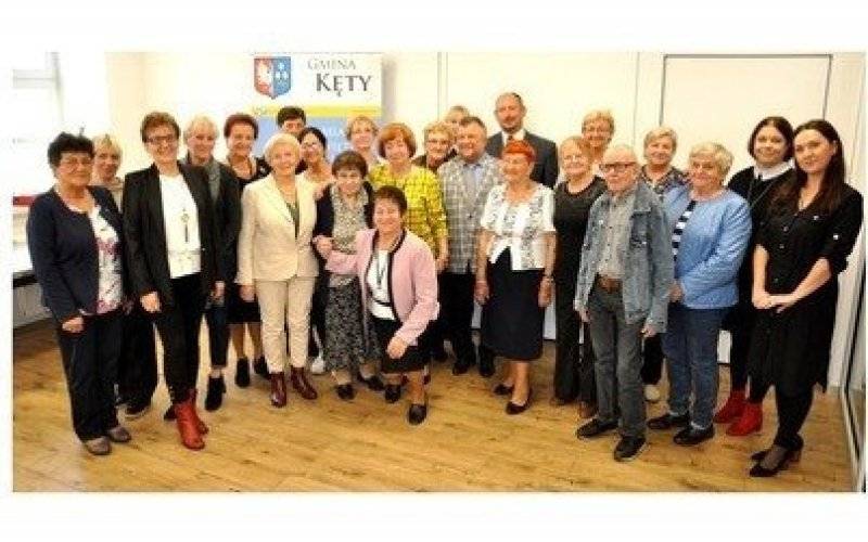 Sesja Miejskiej Rady Seniorów w Kętach na podsumowanie II kadencji