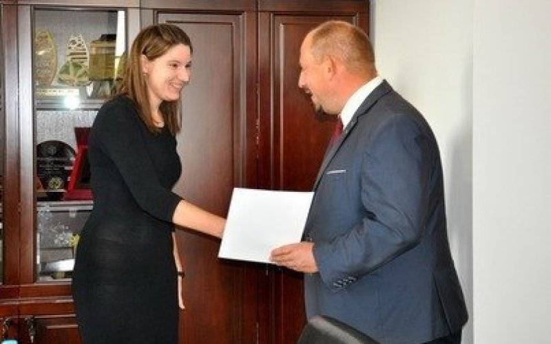 Gratulacje, podziękowania i awans zawodowy