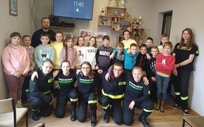 3a i 3b z wizytą w OSP Kęty Podlesie